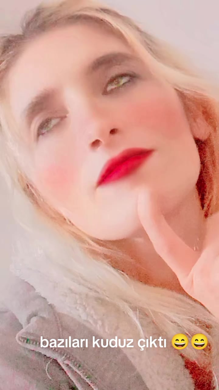 @SİDNEY💛❤️🩵