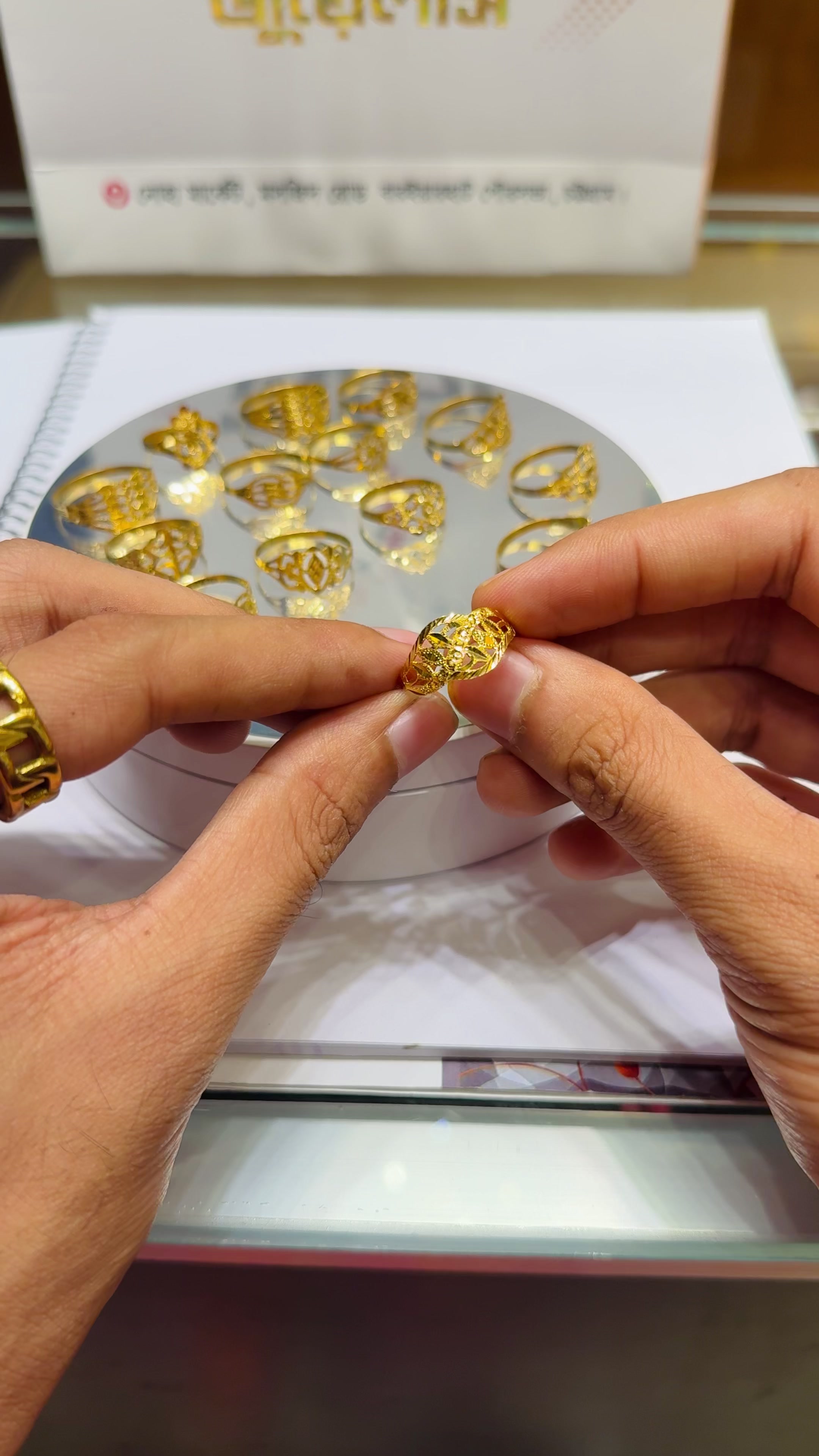 @Ana Jewellers