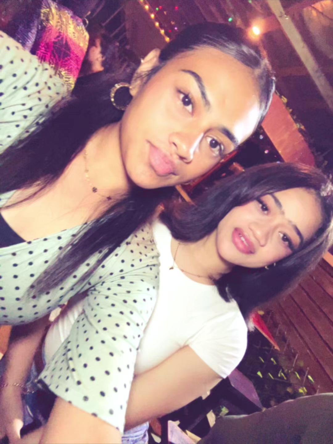 @Julia Fotu