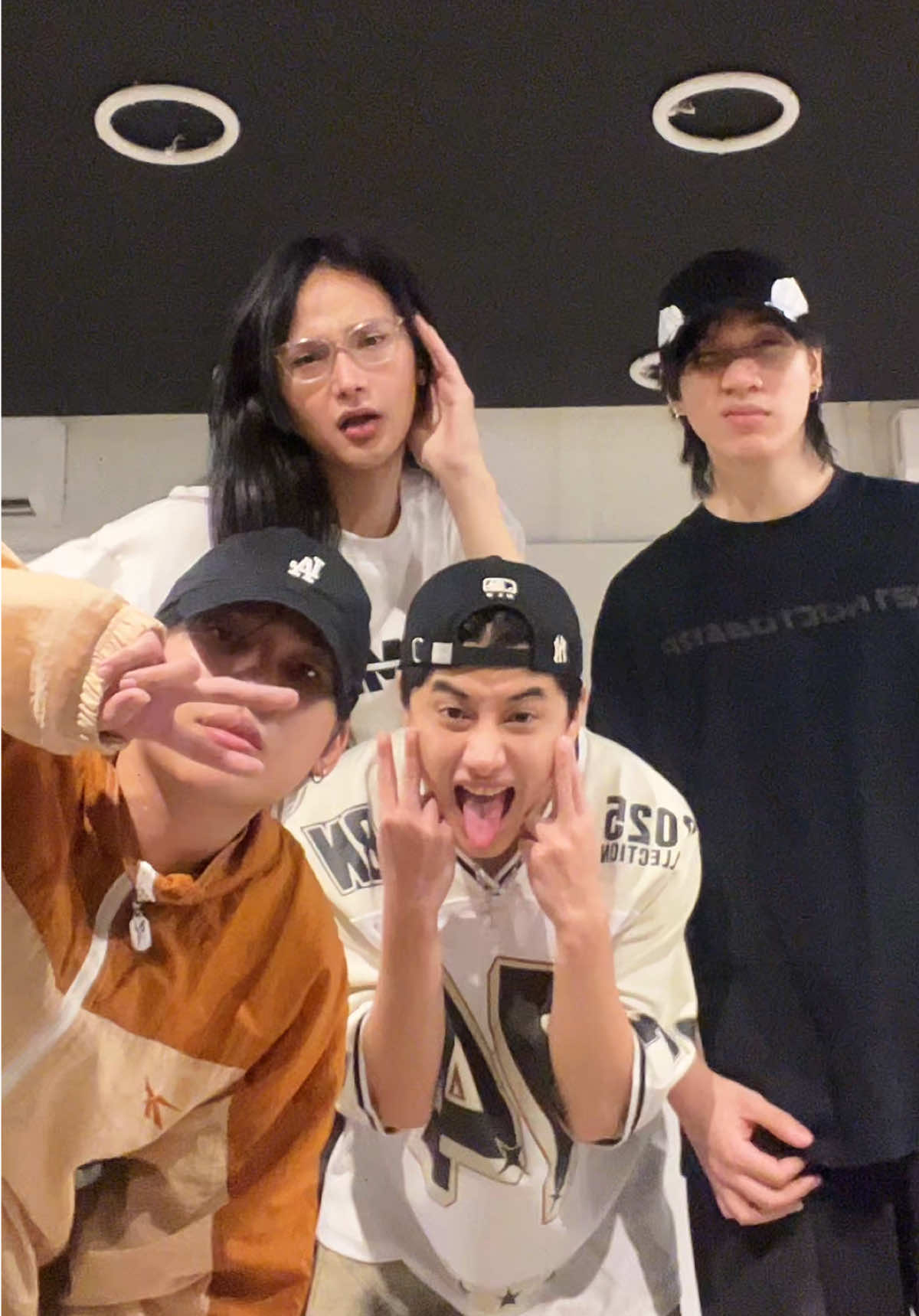 @4MIX