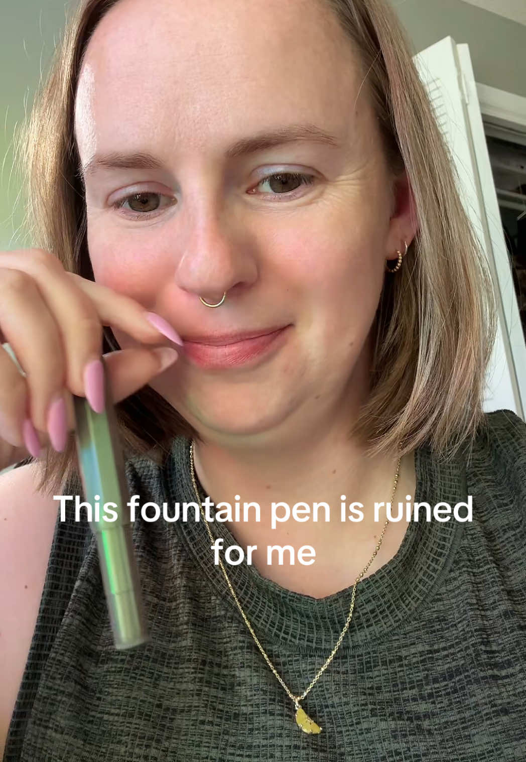 @molleybee