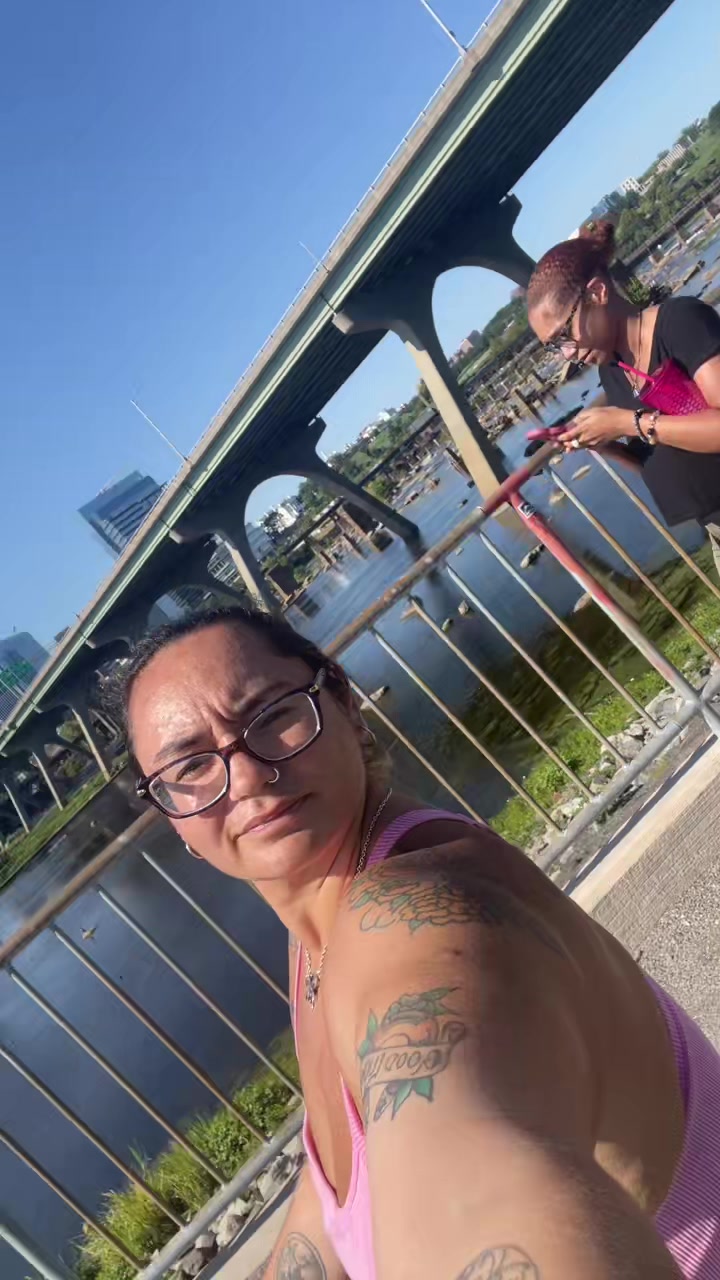 @Carsybunny
