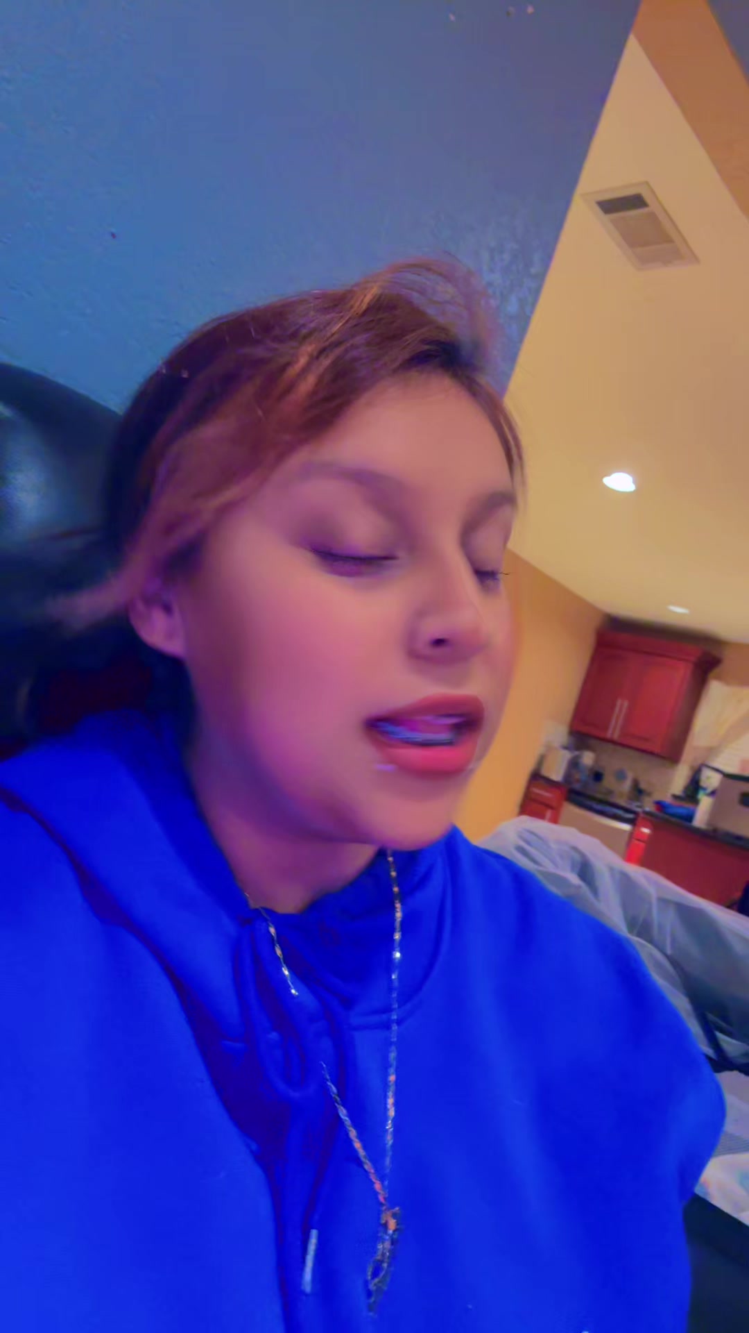 @Theyyhateeninaa