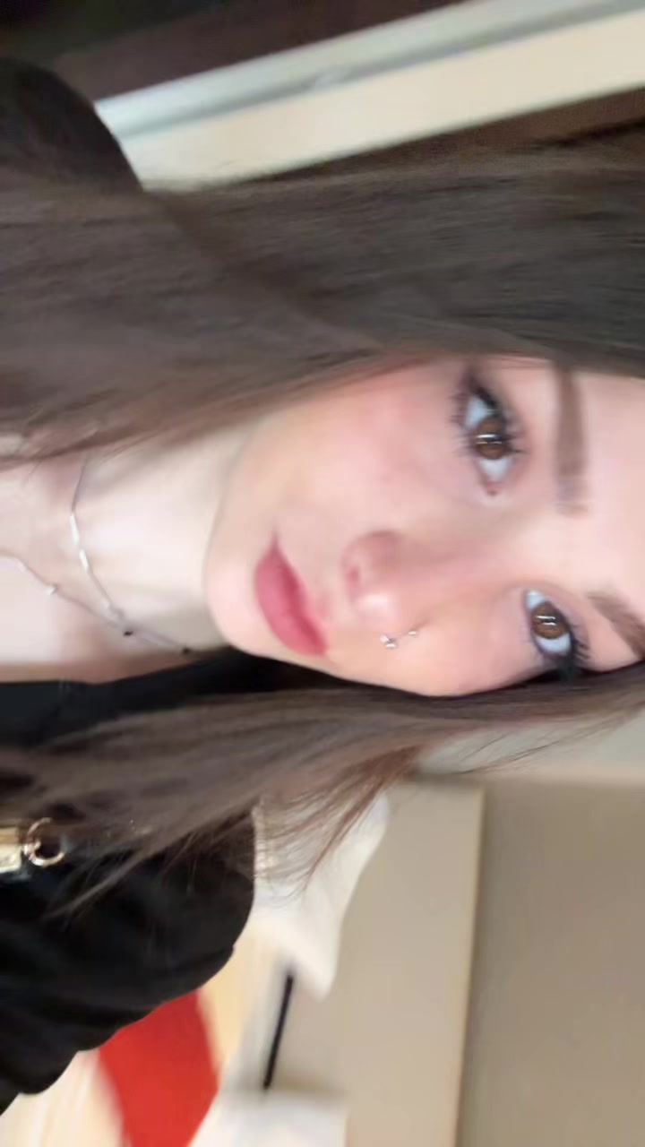 @Asya Akmaz