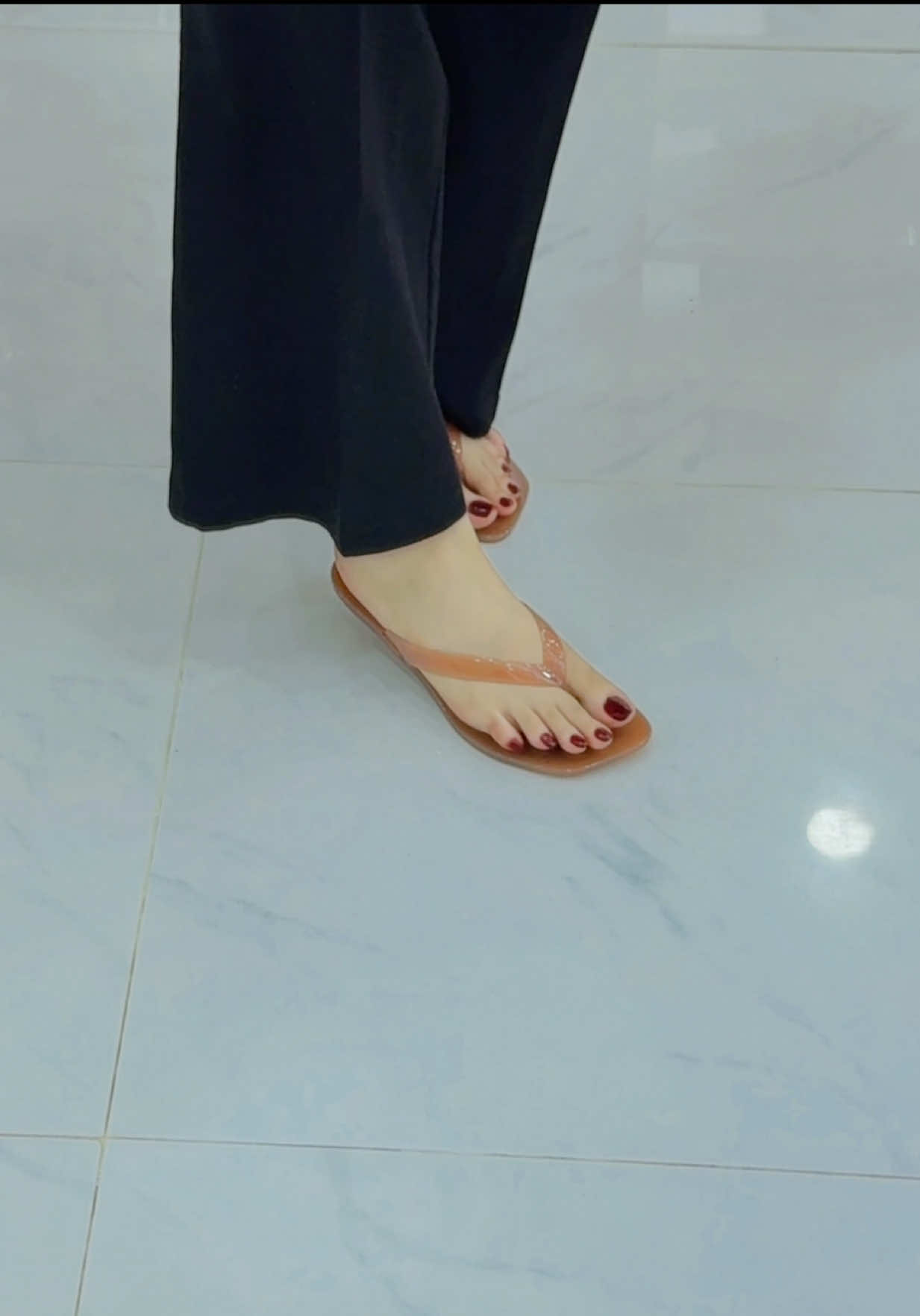 @Cherry Shoe Store