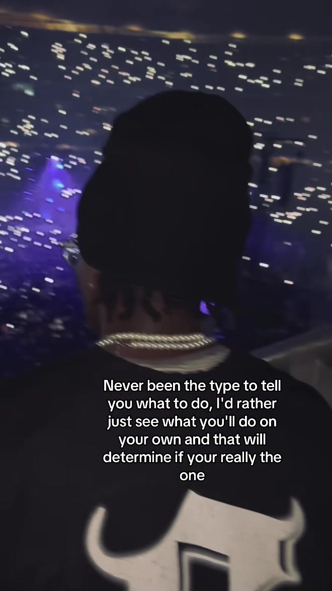 @theos_favm