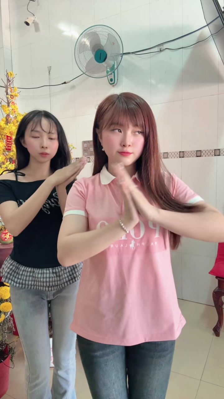 @Linh Ngọc Trần 🍓