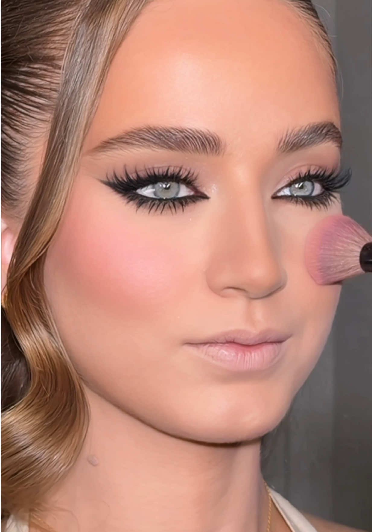 @roy_makeup