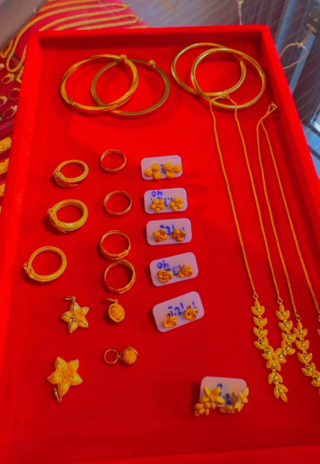 @WarSoOo Gold&Jewellery