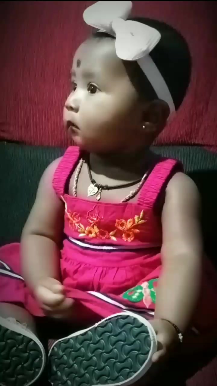 @👉UNLUCKY GIRL👈......😉