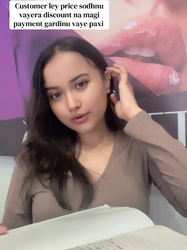 @prettyclicknepalchitwan1