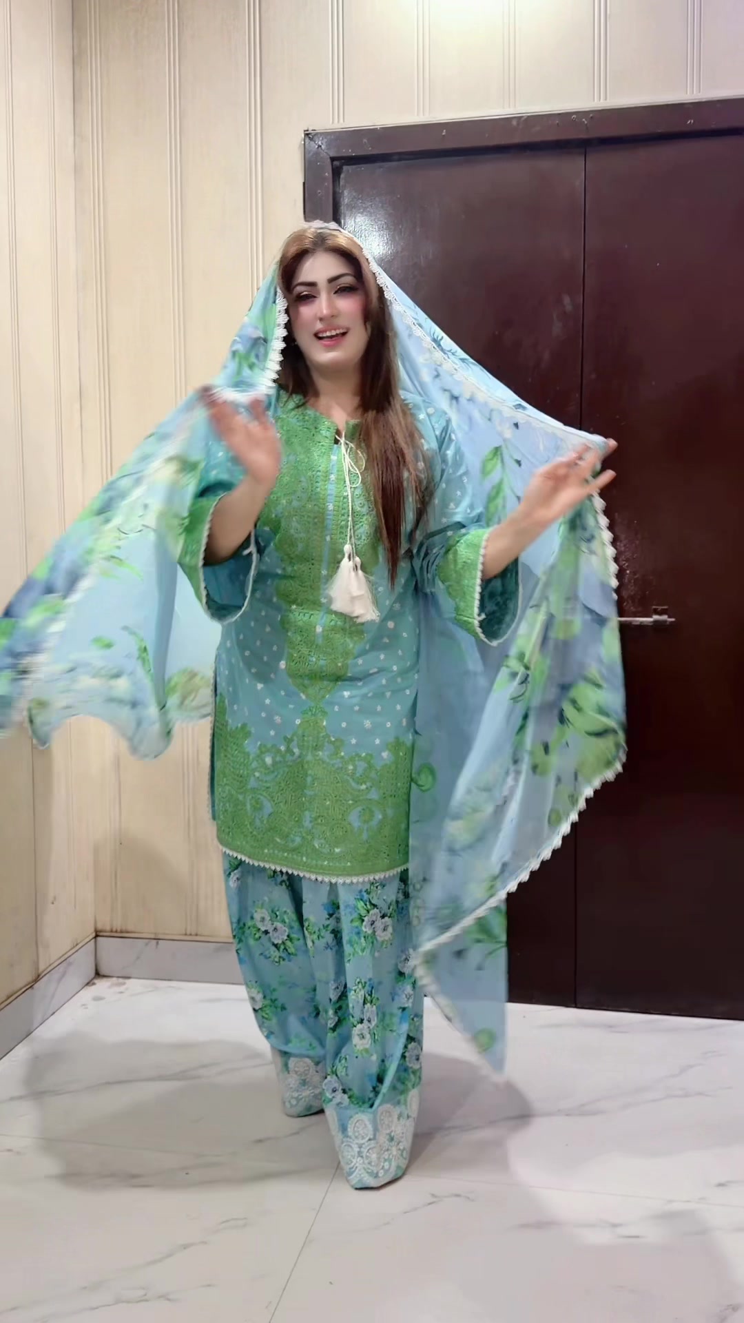 @Ayesha Ch
