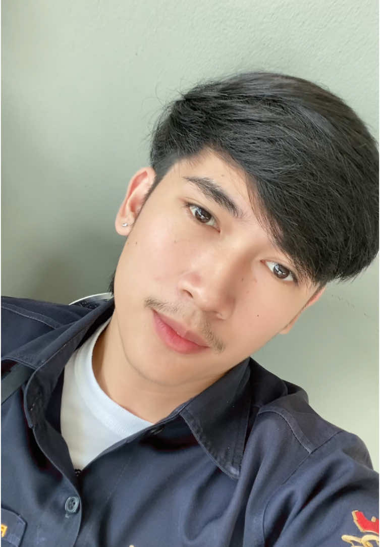 @โอมเพี้ยง