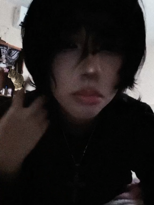 @愛  𝕯𝔢𝔪𝔦𝔞𝔫