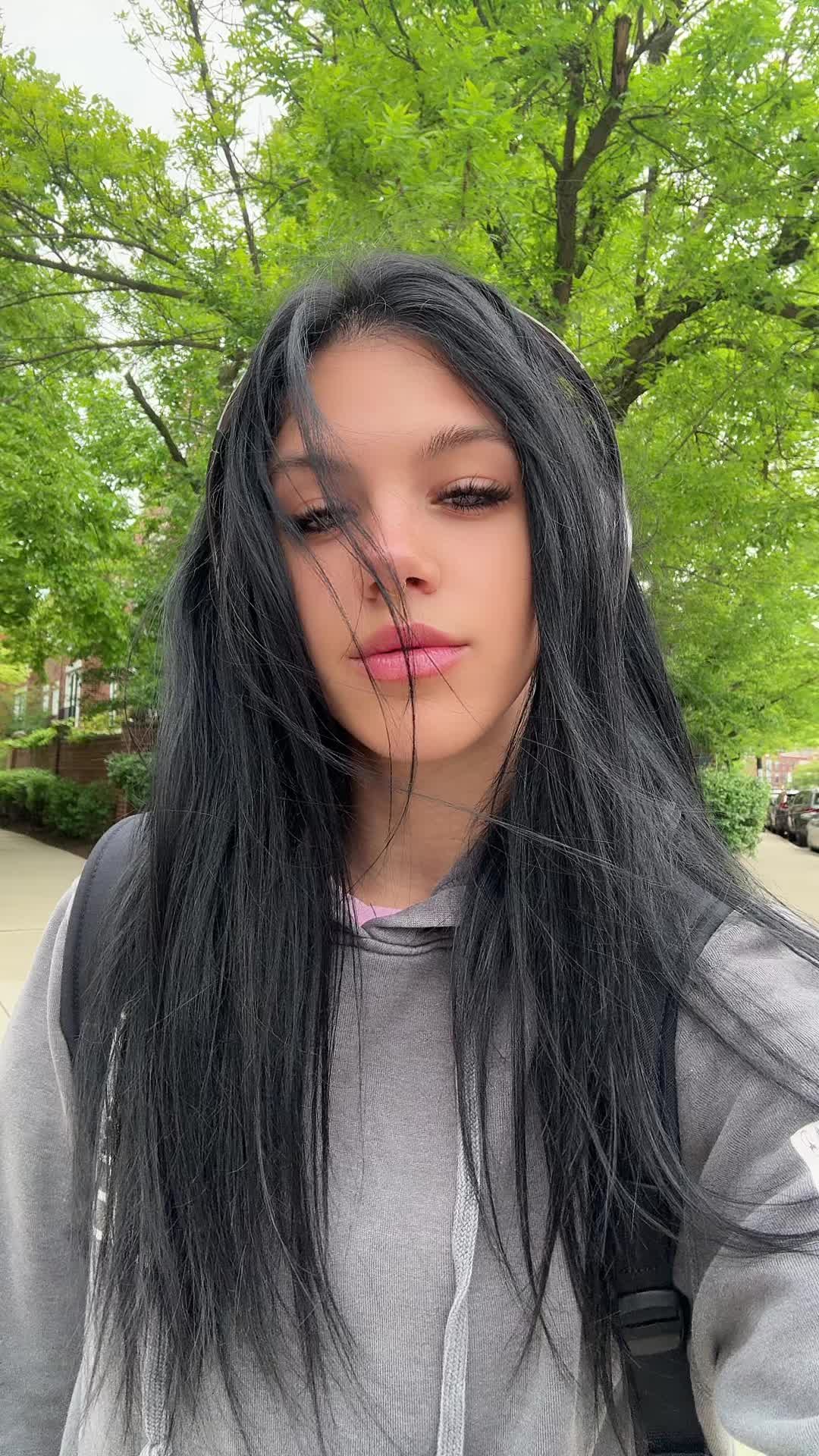 @kailee komisarcik