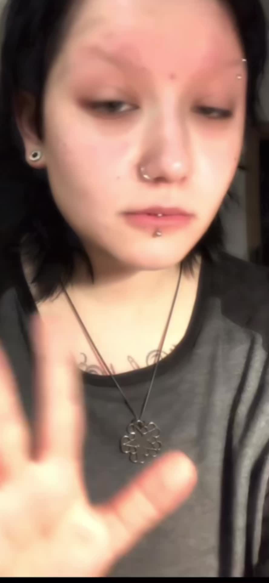 @elaine72305_