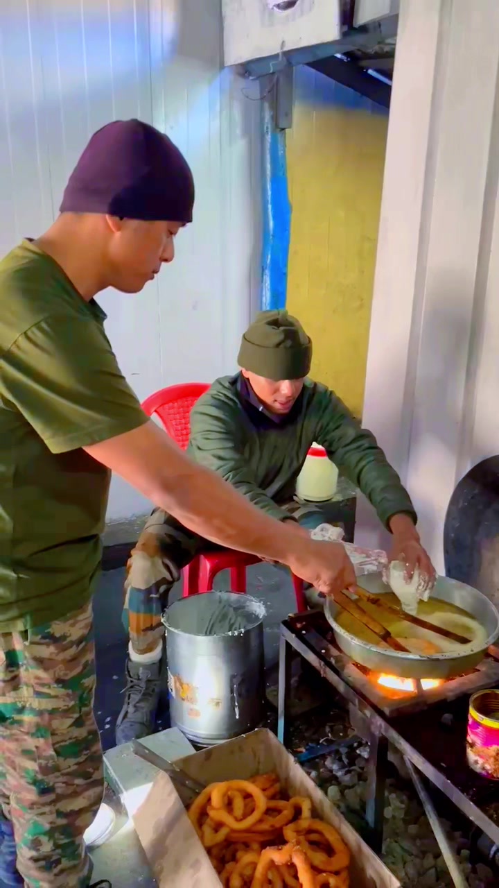 @XETTRI@🇳🇵