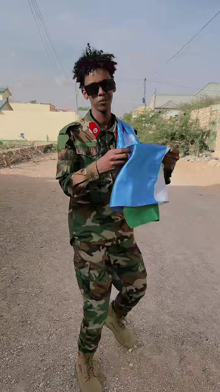 @FuRaHa GaRowE🗝️
