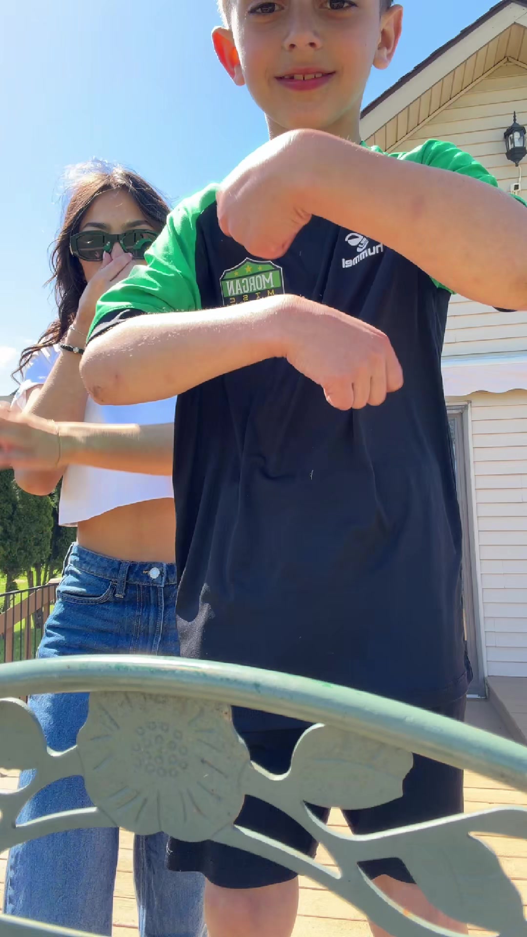 @alexadespacito