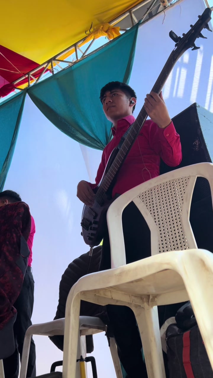 @Rubén Velásquez 🎸