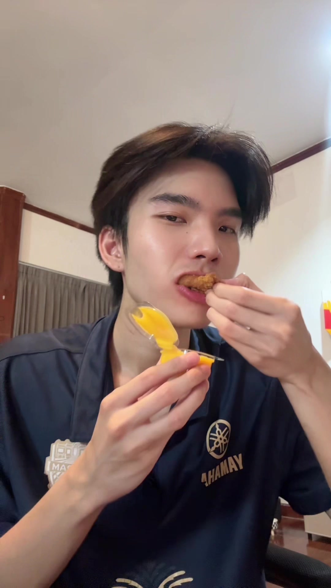 @มันนี่ชอบอยู่บ้าน