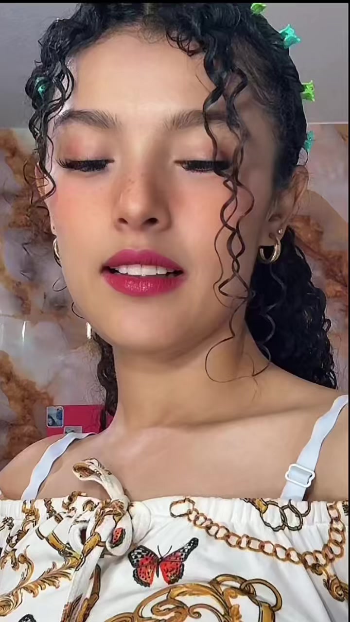 @🦂YAMI🦋LETH🌹
