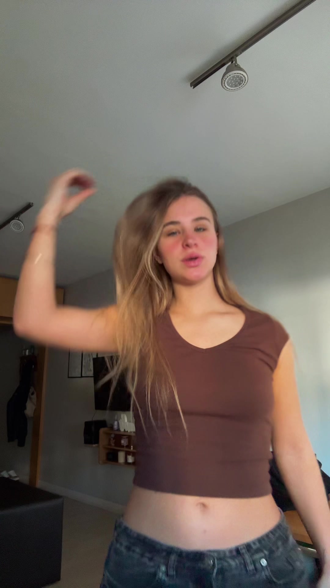 @lolaafrizzaa✰