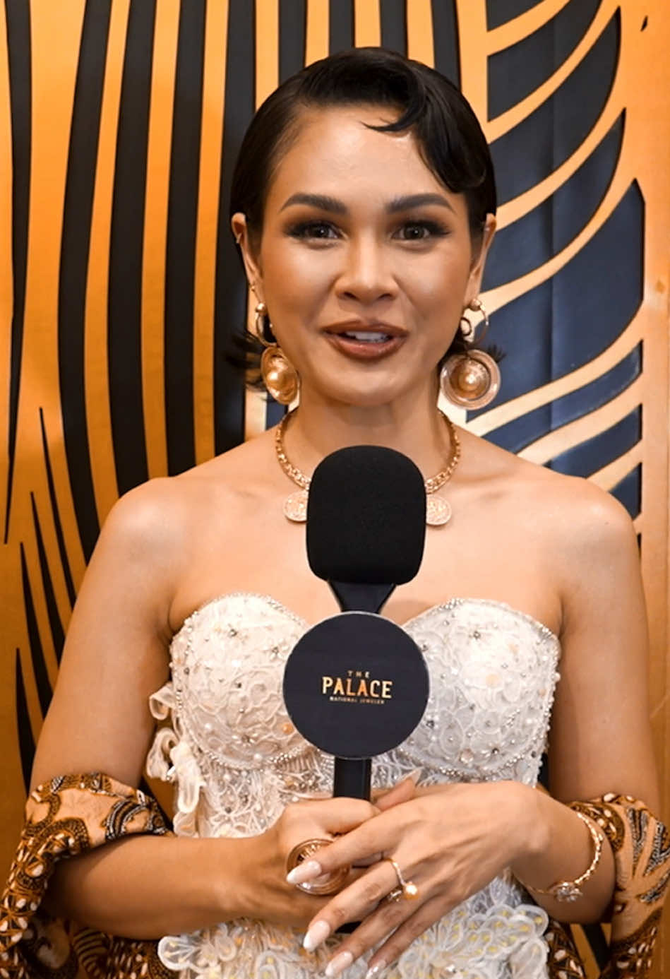 @thepalacejeweler