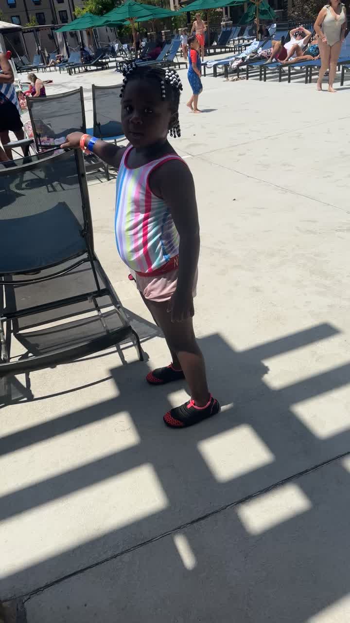 @ThatsTrinTrin