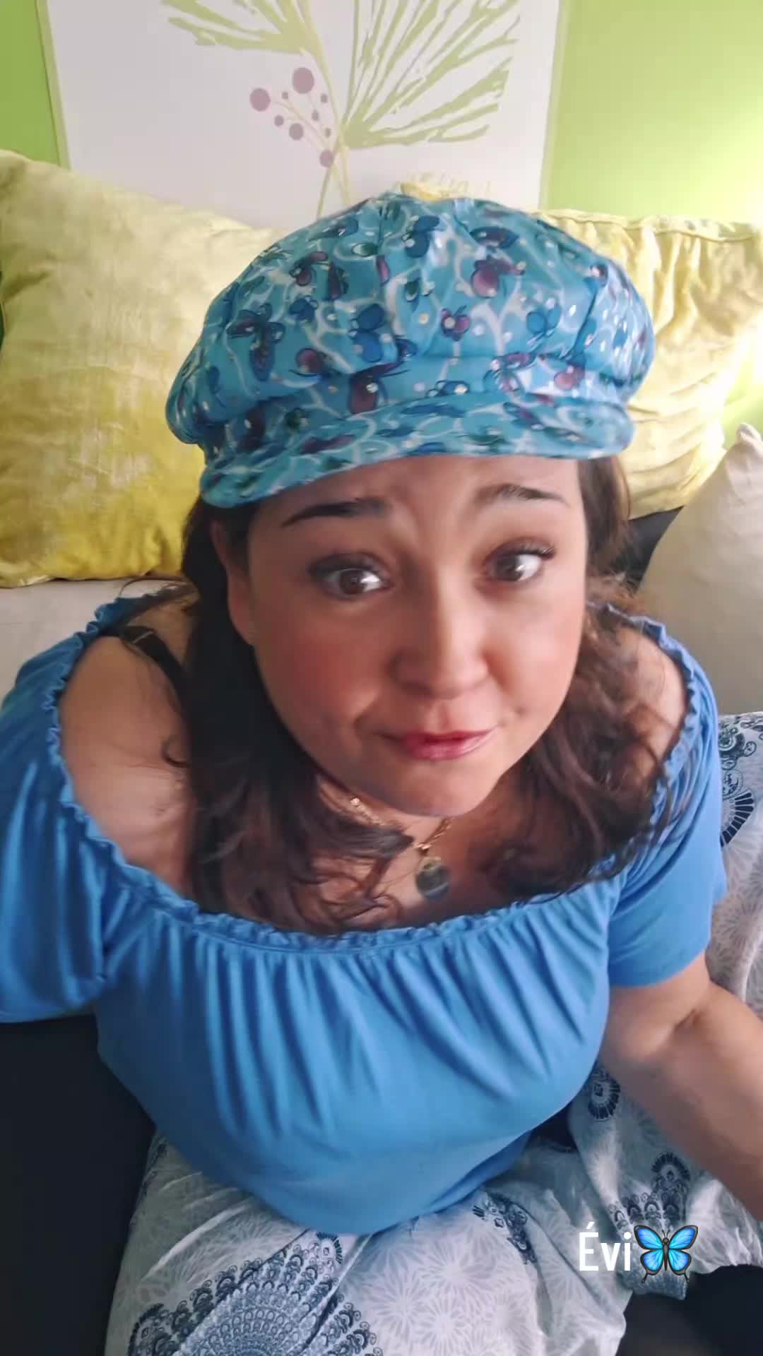 @&Eacute;vi