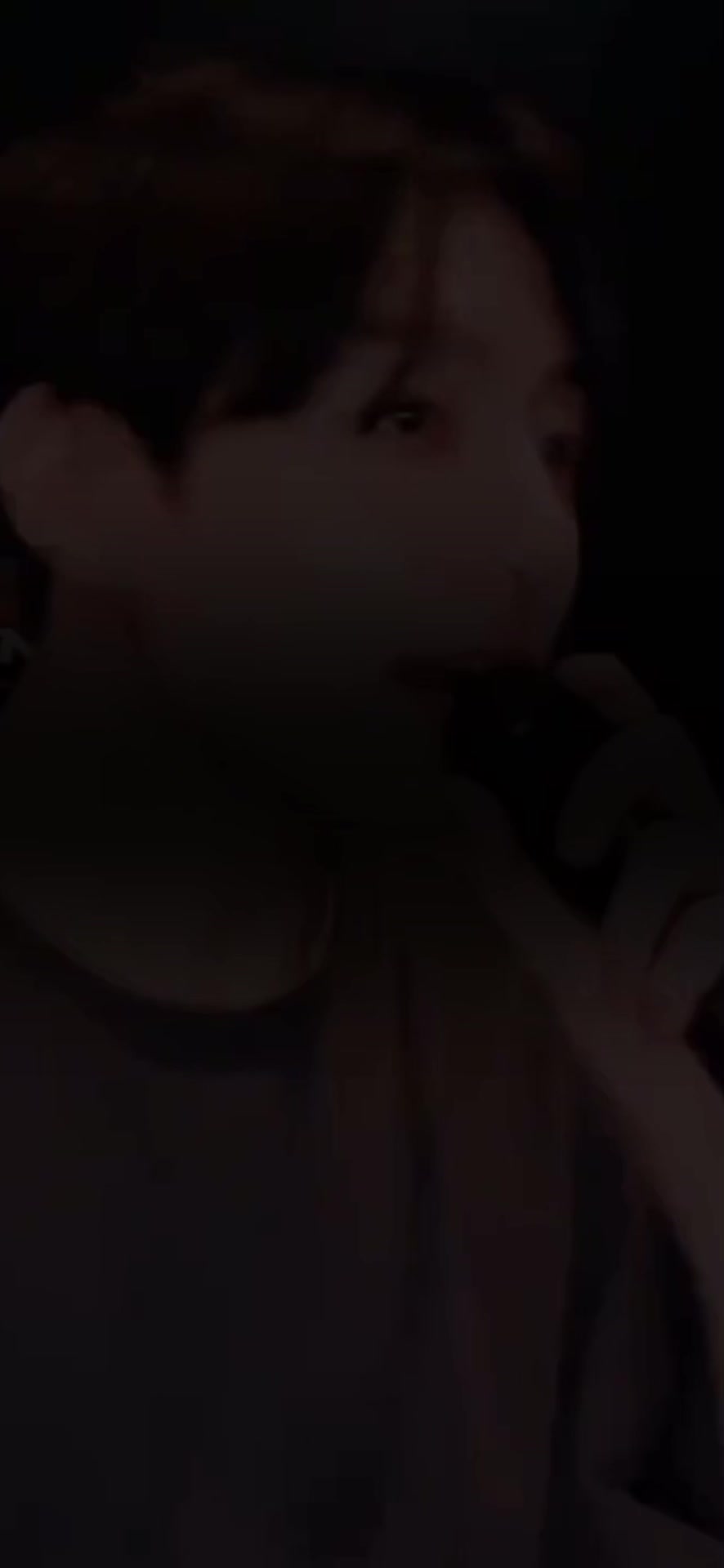 @???