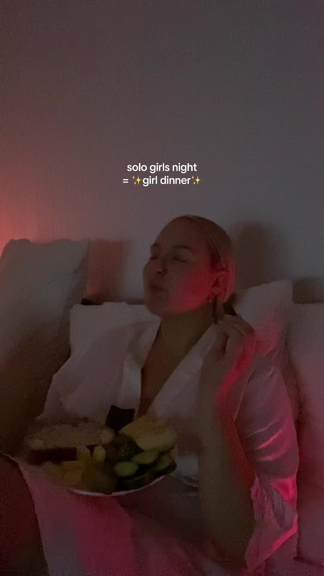 @EMELIEXOXO