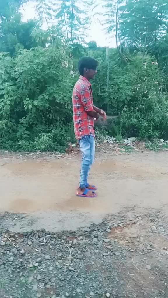 @Mass Nishanth🇷🇴