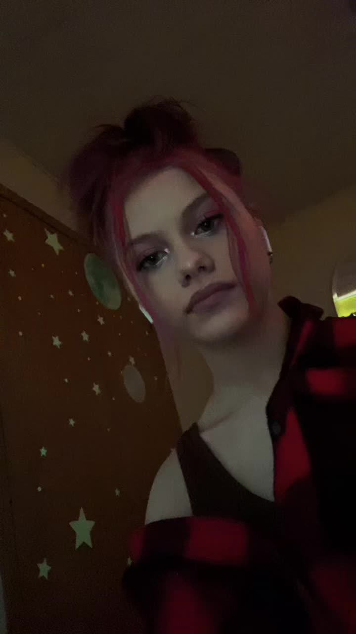 @<3