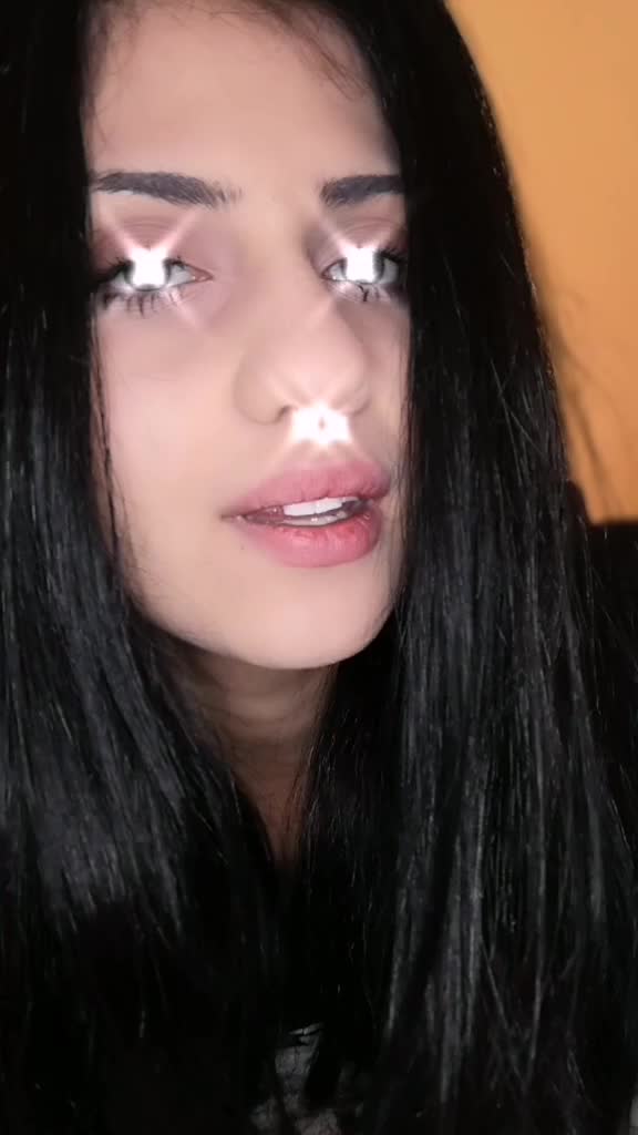 @_martina_