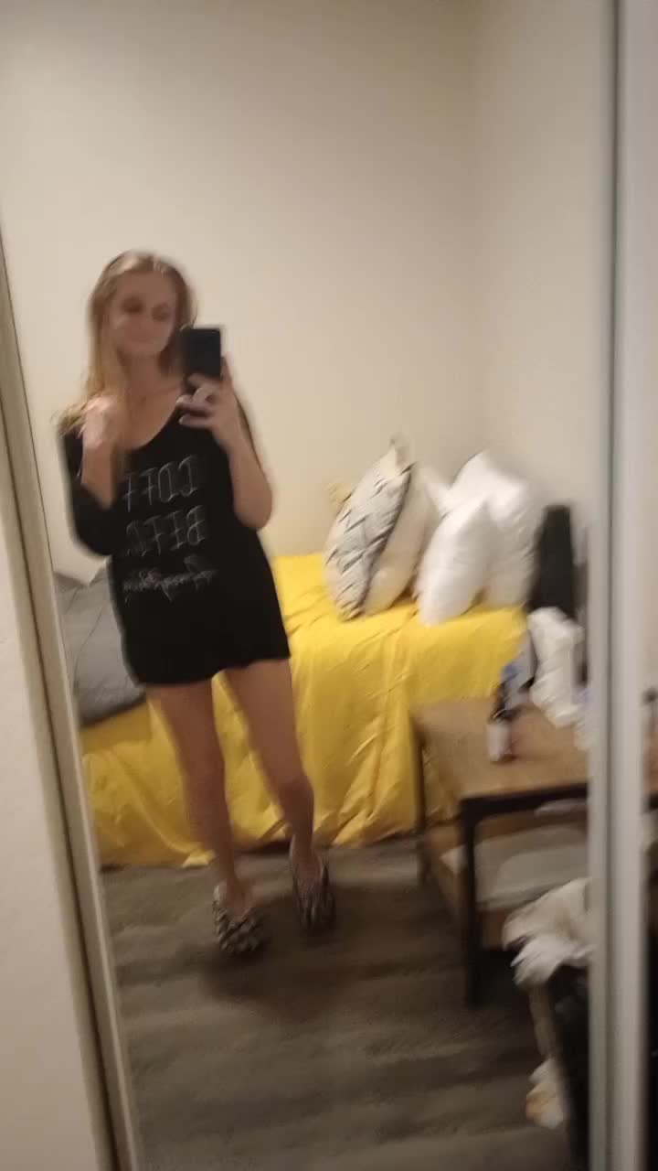 @CAREBEAR🧸