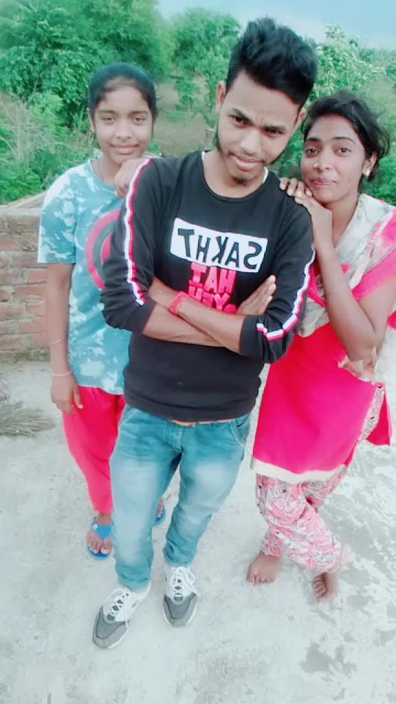 @💓📷चक्रधारी🎤किंग😘