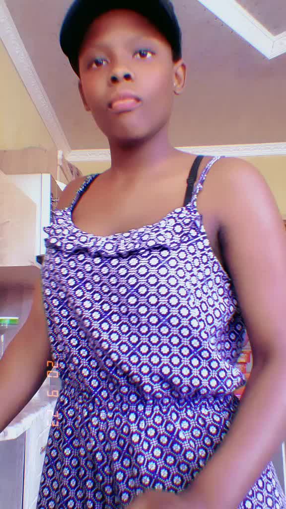 @Lesegobliss