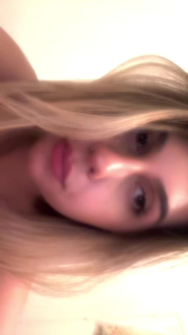 @soymarrina