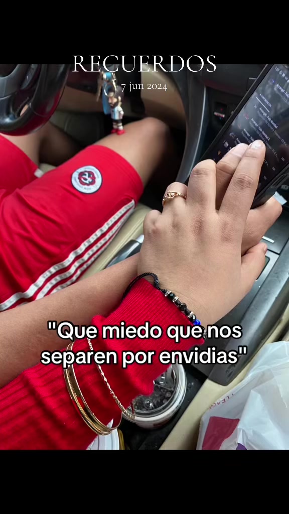 @Beatr&iacute;z🫅🏻🤩🌻