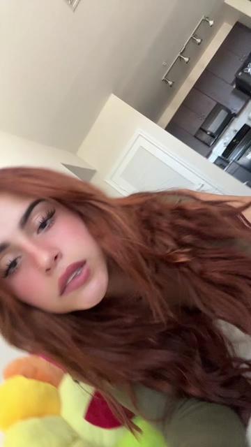 @angelaalvarezzz