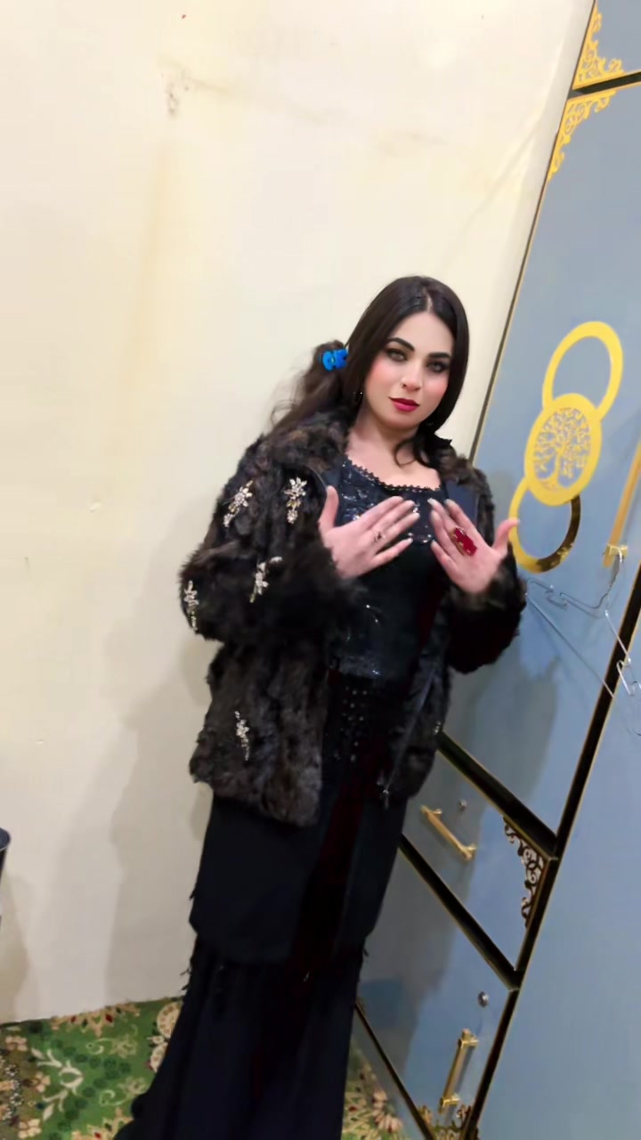 @Bewafa queen 👑