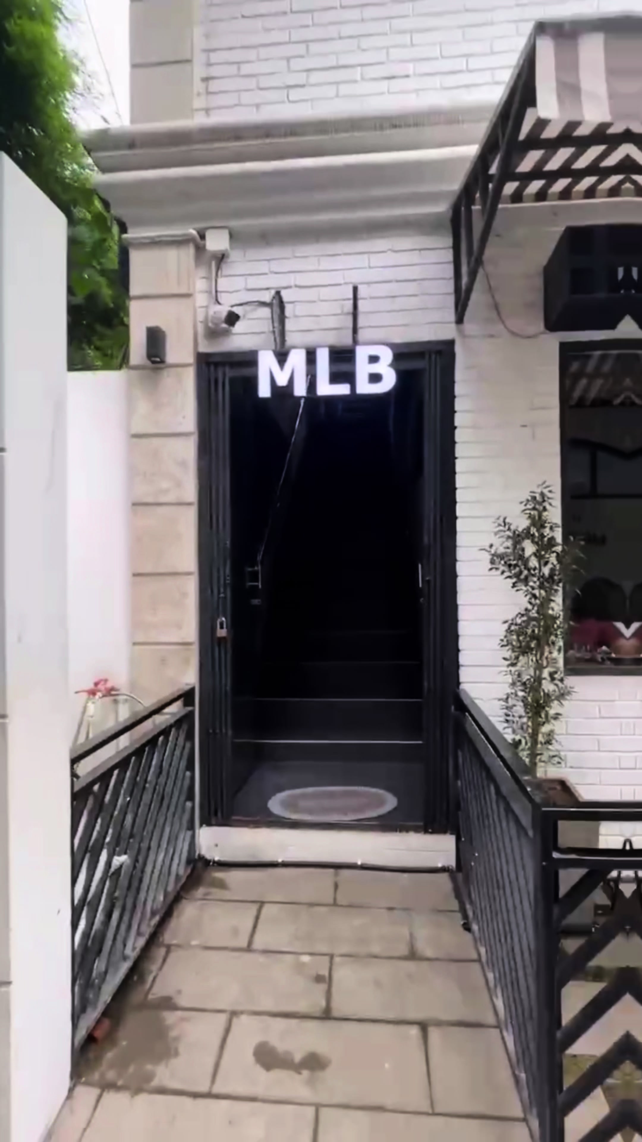 @mlbcrewmyanmar.ygn
