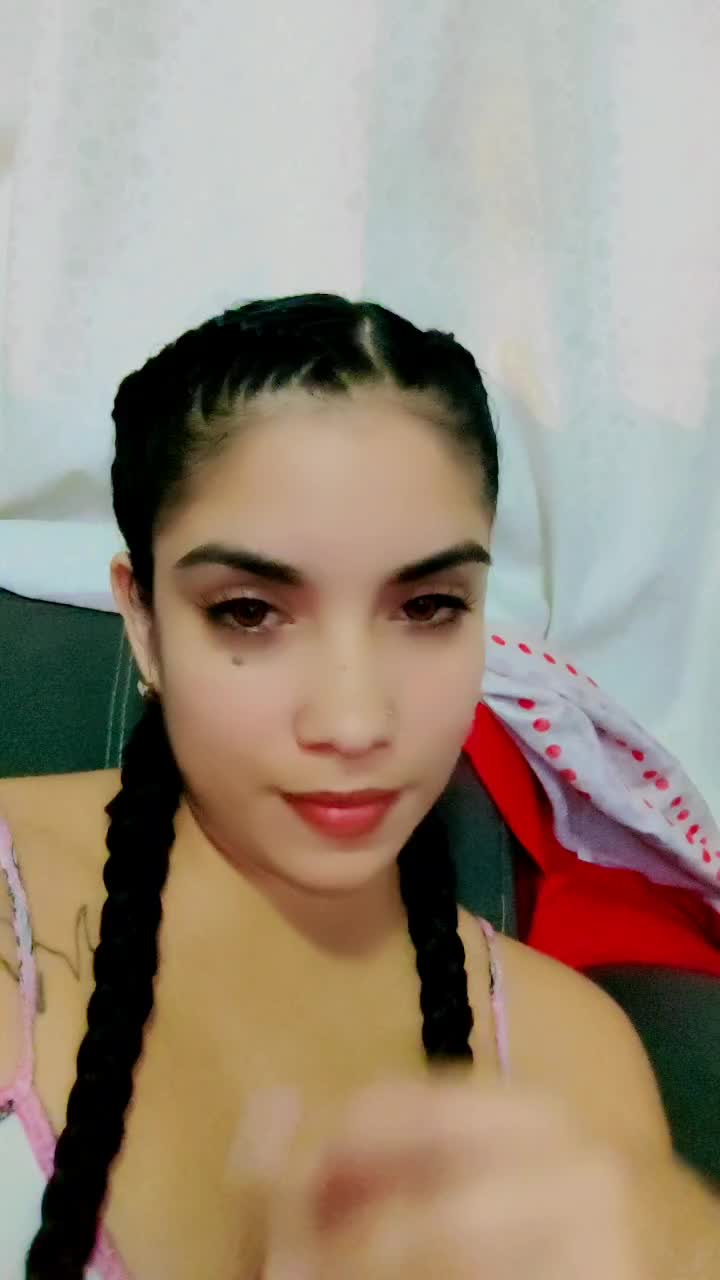 @Nohelia👸🏻🫦
