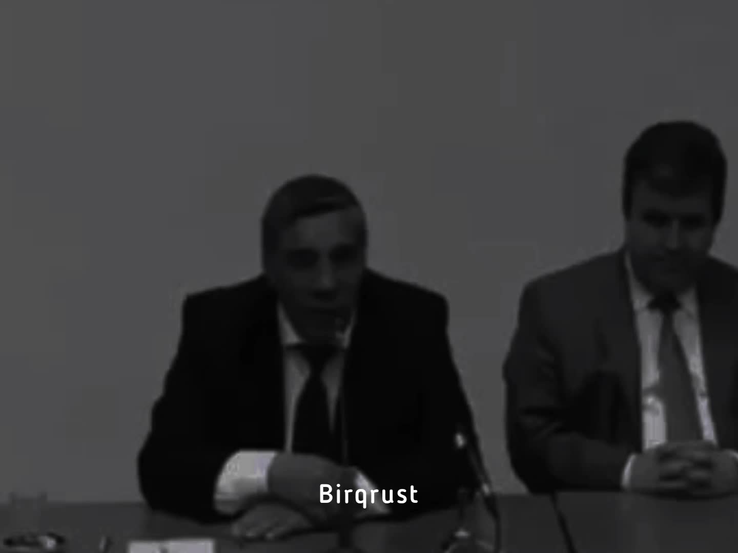 @...