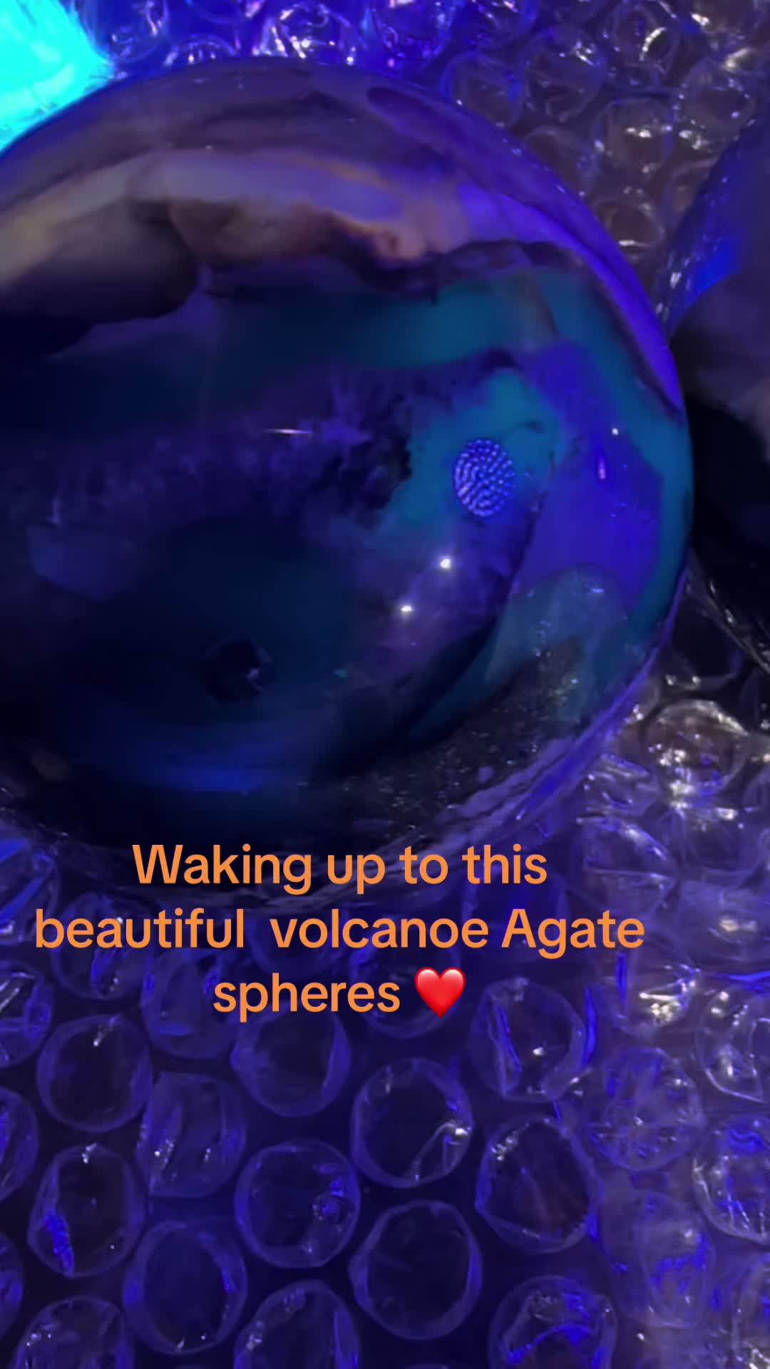 @Divine Crystals