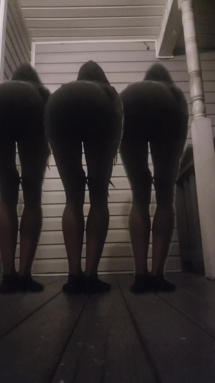@AlienGoddess👽