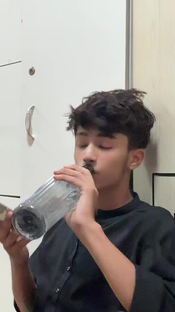 @M4NI