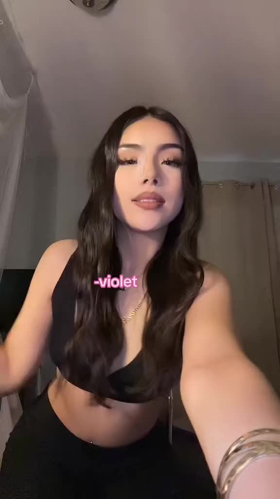 @Violet🎀