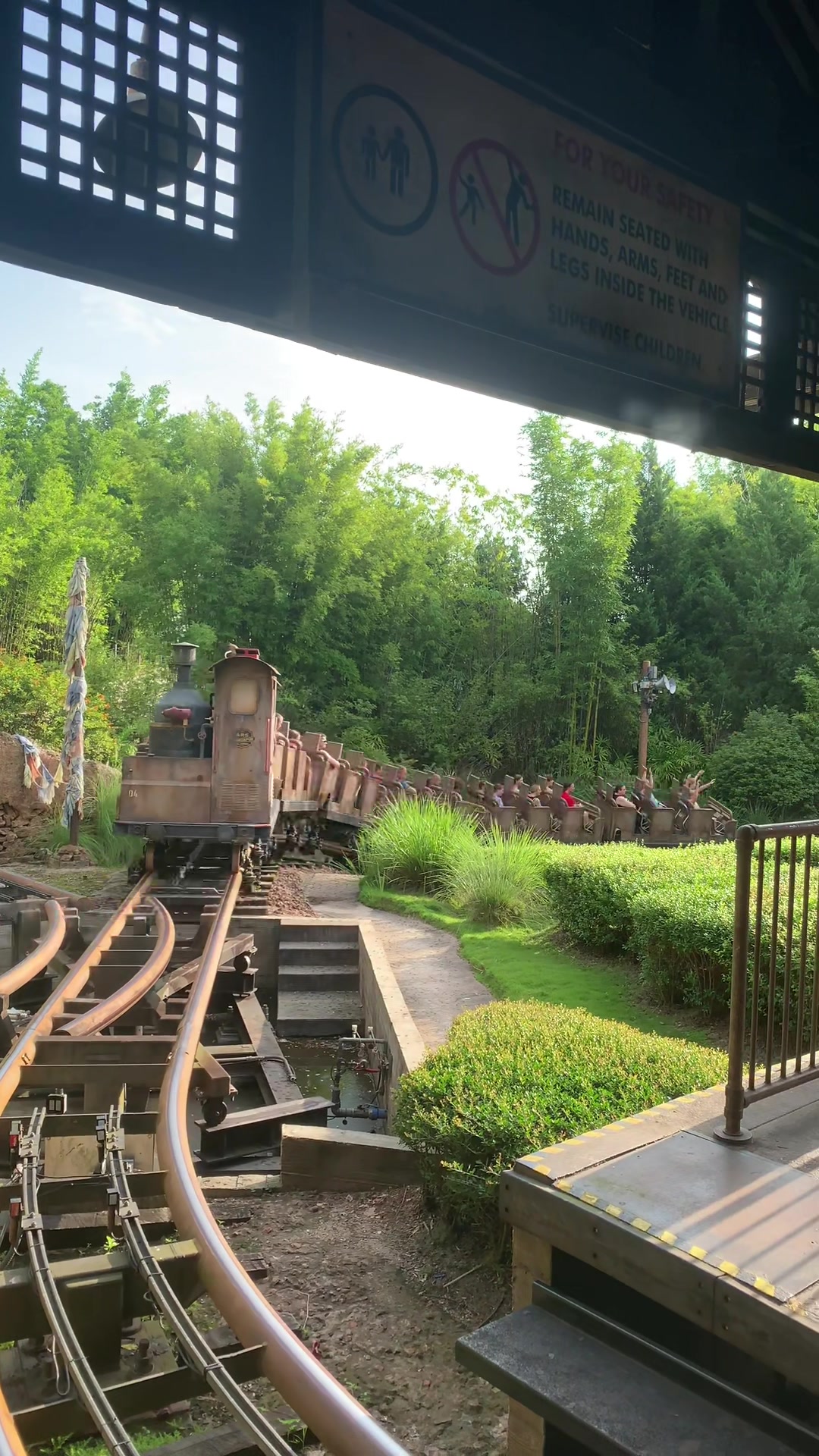 @🎢Xplorer🎢